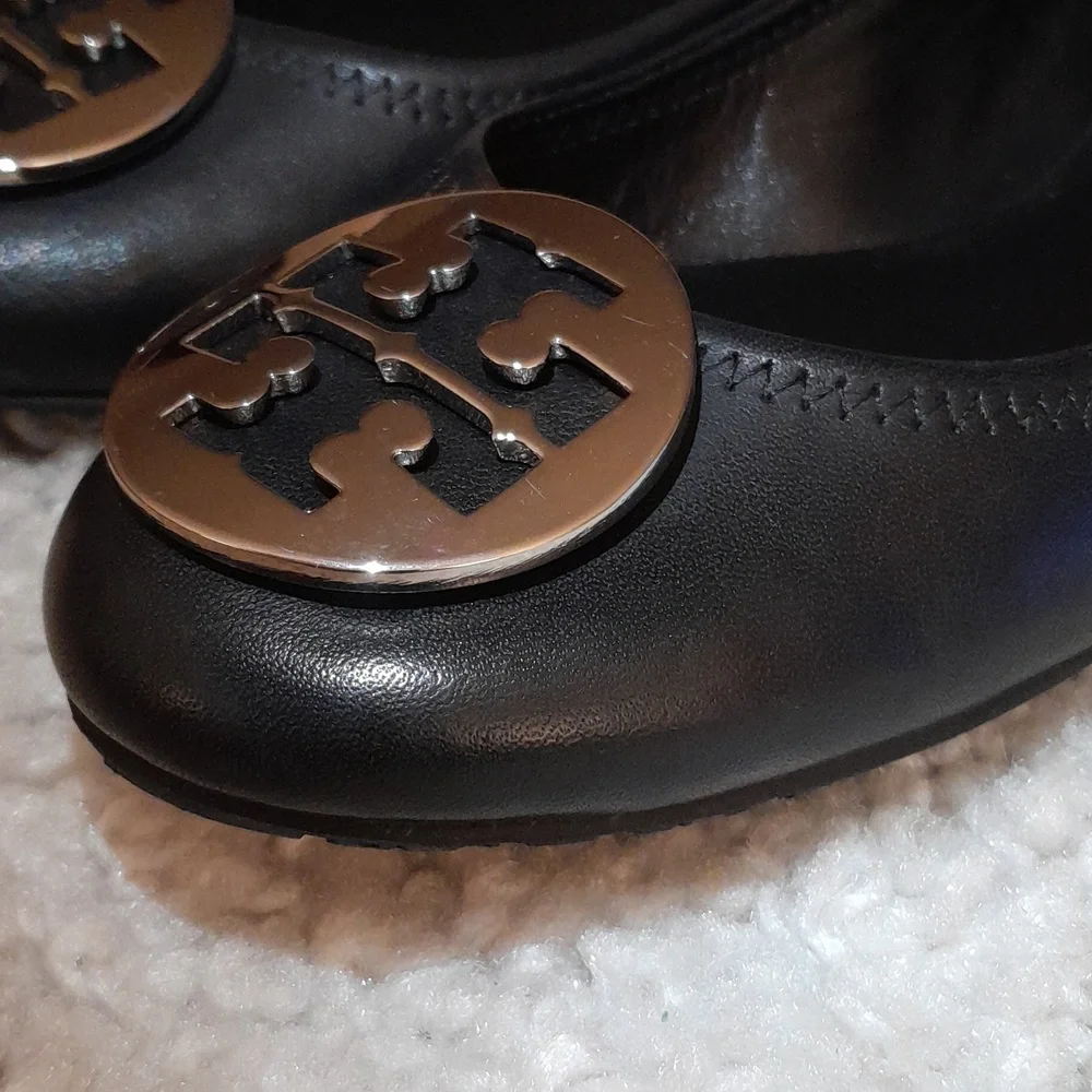 TORY BURCH CLASSIC REVA Leather Flats Size 9